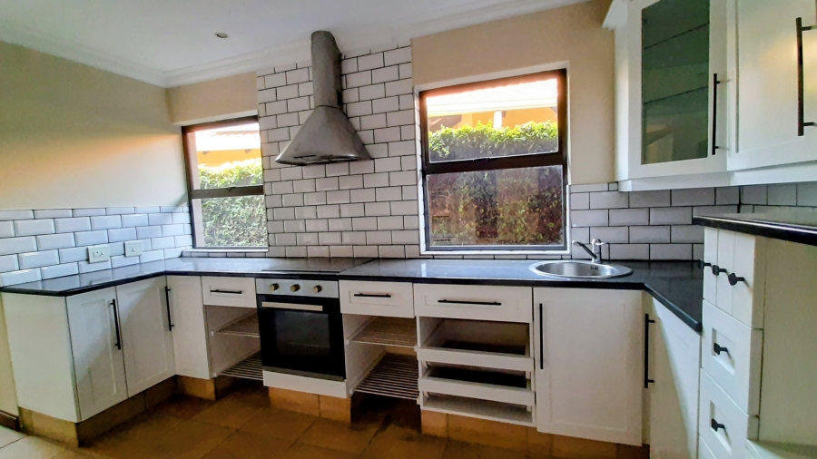 4 Bedroom Property for Sale in Pecanwood Estate North West
